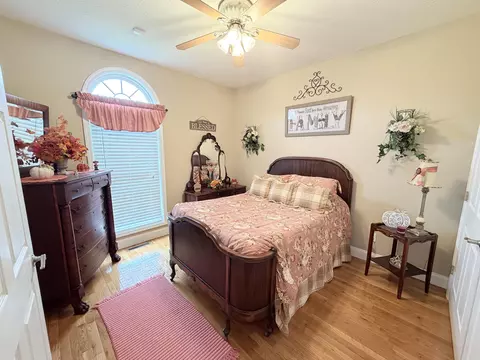 Bedroom - 175 Manchester Ln, Brodhead, KY 40409 photo 2 of 3