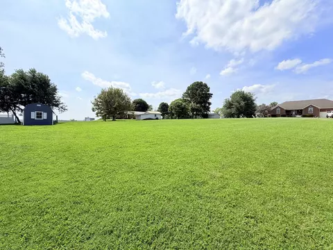 Exterior - 175 Manchester Ln, Brodhead, KY 40409 photo 25 of 29