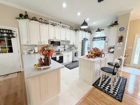 Kitchen - 175 Manchester Ln, Brodhead, KY 40409 photo 3 of 6