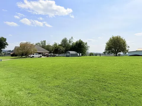 Exterior - 175 Manchester Ln, Brodhead, KY 40409 photo 27 of 29