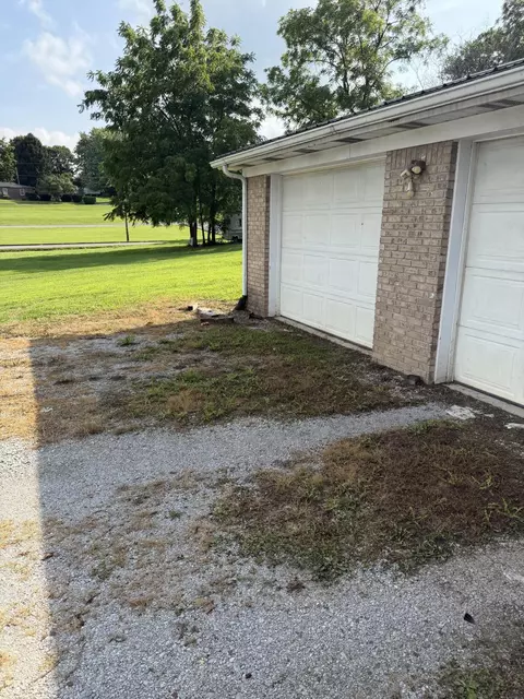 Exterior - 155 Maple St, Eubank, KY 42567 photo 2 of 5