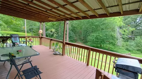 Exterior - 322 Cedarhaven Dr, Murray, KY 42071 photo 3 of 6