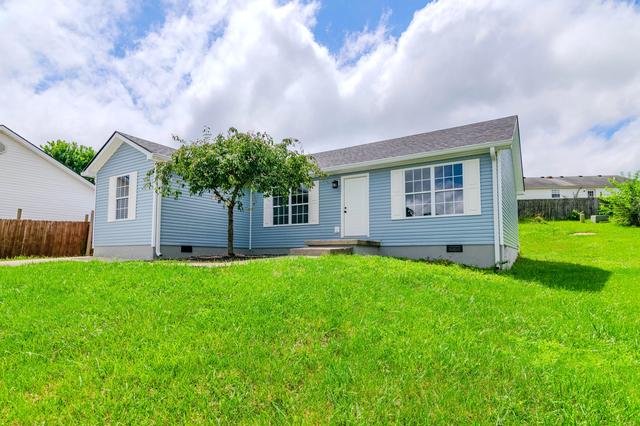 210 Shannon Ct, Winchester, KY 40391