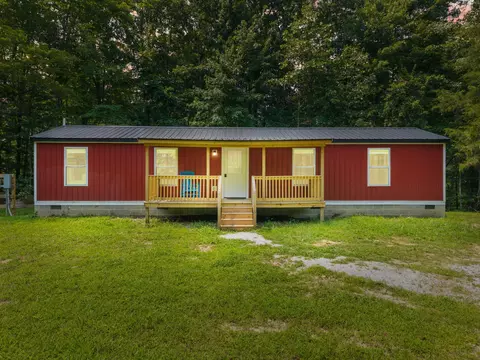 34 Shawnee Trce, Frenchburg, KY 40322