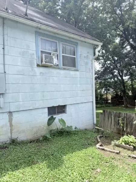 105 N Fowler Ave, Hopkinsville, KY 42240