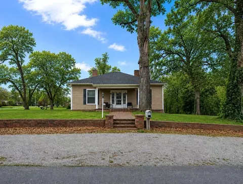 2919 Old Clarksville Pike, Hopkinsville, KY 42240