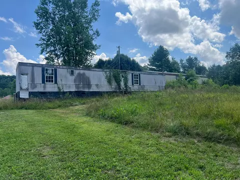 Exterior - 298 S Combs Ave, Corbin, KY 40701 photo 7 of 7