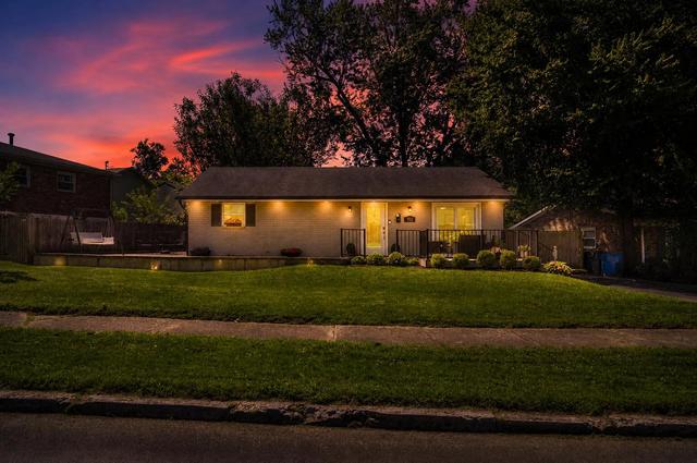 552 Compton Dr, Lexington, KY 40517