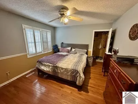 Bedroom - 8898 E St Rt, Mayfield, KY 42066 photo 1 of 4