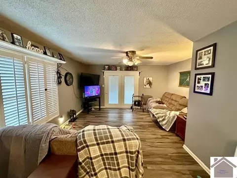 Living - 8898 E St Rt, Mayfield, KY 42066 photo 1 of 1