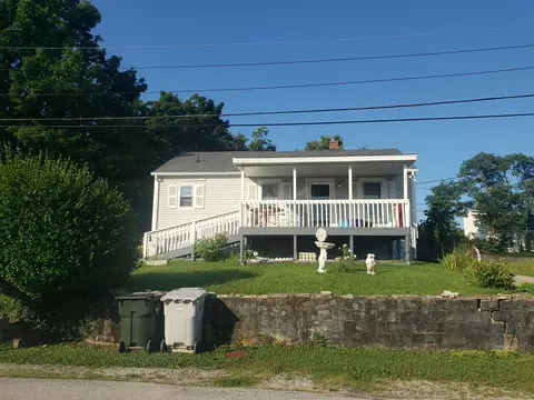 101 Riley St, Stamping Ground, KY 40379