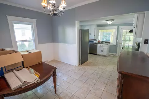 Dining - 237 Sunset Ave, Richmond, KY 40475 photo 1 of 1