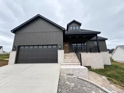 317 Krauss Dr, Nicholasville, KY 40356