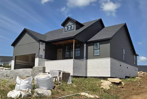 317 Krauss Dr, Nicholasville, KY 40356