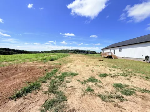 Exterior - 93 Stable Ln, Brodhead, KY 40409 photo 11 of 14