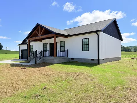 Exterior - 93 Stable Ln, Brodhead, KY 40409 photo 2 of 14