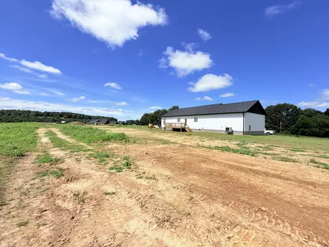 Exterior - 93 Stable Ln, Brodhead, KY 40409 photo 10 of 14