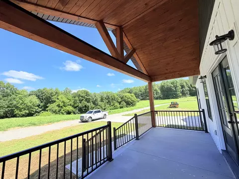 Exterior - 93 Stable Ln, Brodhead, KY 40409 photo 7 of 14
