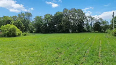 8 Daniels Dr, Eubank, KY 42567 photo 3