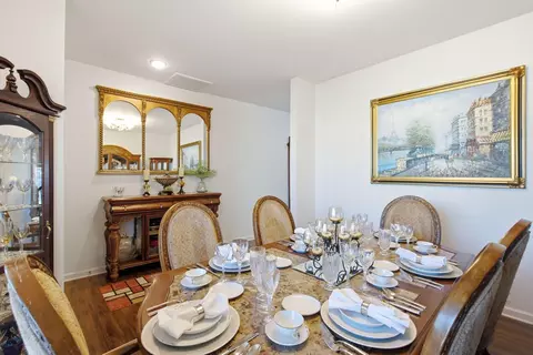 Dining - 209 Sinclair Ct, Georgetown, KY 40324 photo 2 of 4