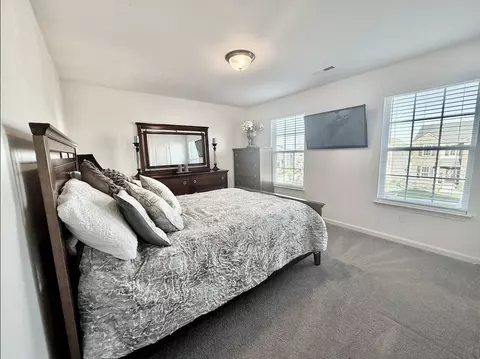 Bedroom - 209 Sinclair Ct, Georgetown, KY 40324 photo 2 of 4
