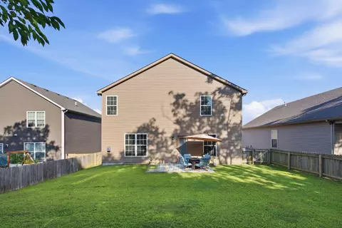 Exterior - 209 Sinclair Ct, Georgetown, KY 40324 photo 4 of 7