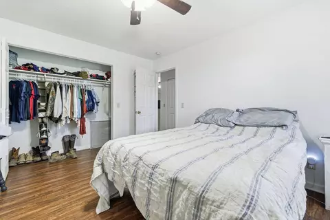 Bedroom - 1326 Diuguid Dr, Murray, KY 42071 photo 3 of 8