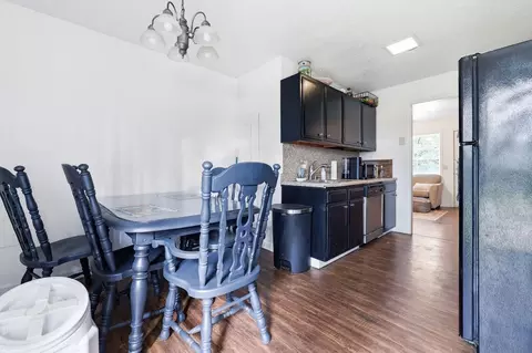 Dining - 1326 Diuguid Dr, Murray, KY 42071 photo 2 of 4