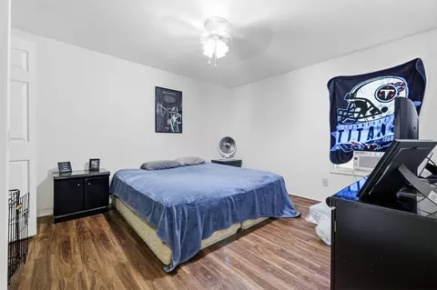 Bedroom - 1326 Diuguid Dr, Murray, KY 42071 photo 7 of 8