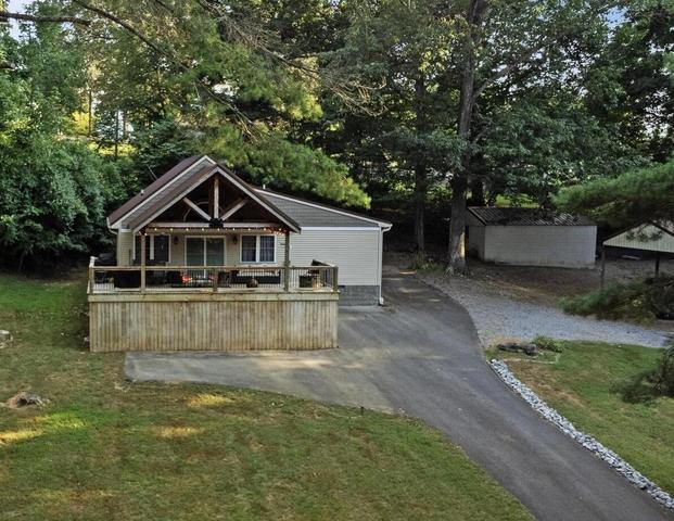 349 Rockcastle Lakeshore Dr, Cadiz, KY 42211