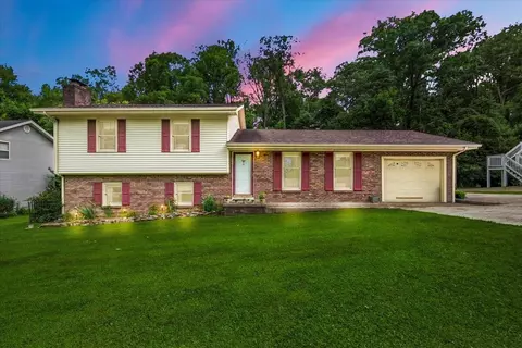 2 Shady Brook Ln, Corbin, KY 40701