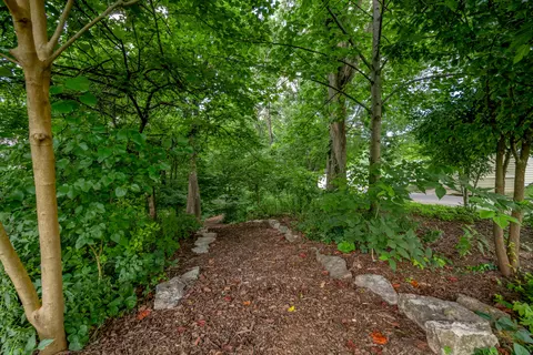 Exterior - 218 E Second St, Frankfort, KY 40601 photo 6 of 11