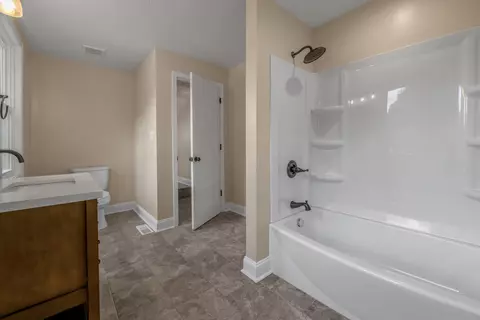Bath - 218 E Second St, Frankfort, KY 40601 photo 5 of 5