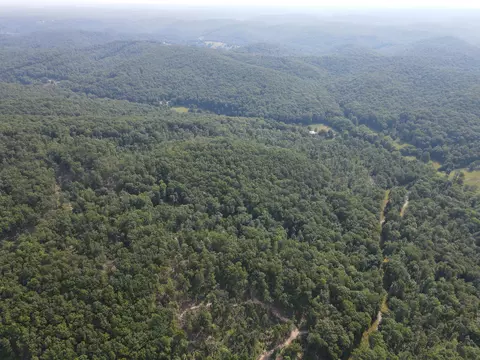 100 Irvin Phelps Rd, Somerset, KY 42501