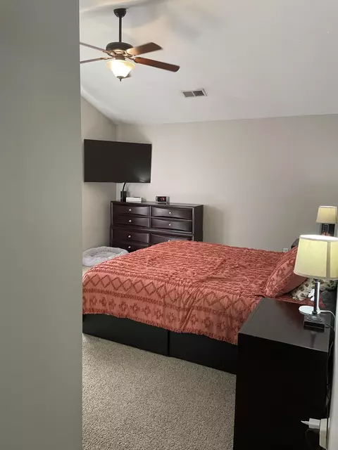 Bedroom - 118 Back Stretch Dr, Georgetown, KY 40324 photo 6 of 8