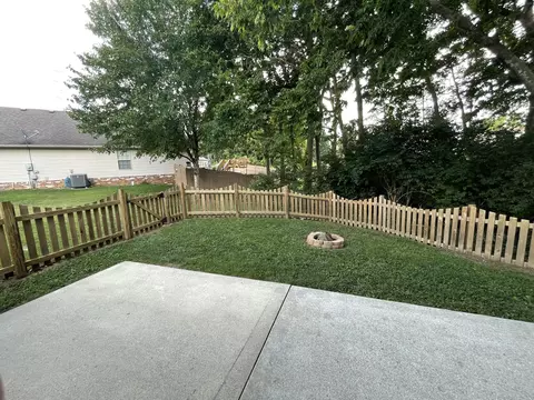 Exterior - 118 Back Stretch Dr, Georgetown, KY 40324 photo 6 of 15