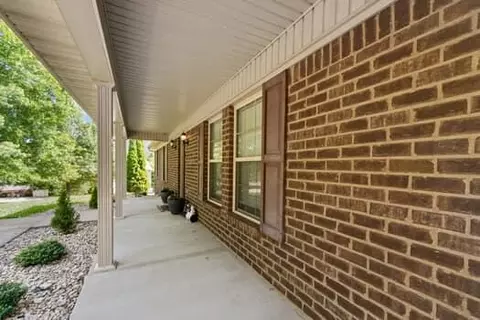 201 Pinecrest Ct, Berea, KY 40403 photo 32