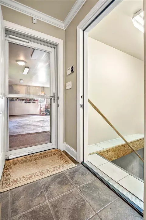 Entry Way - 91 Earl Angel Rd, Corbin, KY 40701 photo 4 of 5
