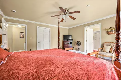 Bedroom - 91 Earl Angel Rd, Corbin, KY 40701 photo 2 of 6