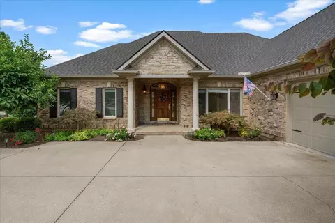 3801 Still Meadow Ln, Lexington, KY 40509
