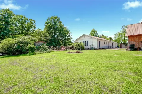 Exterior - 82 Hansen Rd, Pine Knot, KY 42635 photo 6 of 12