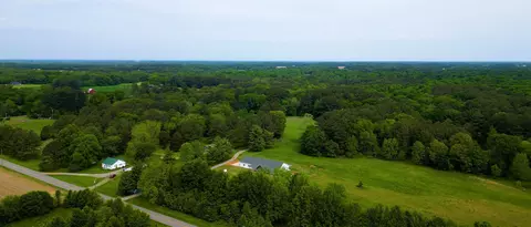 View/Area - 226 Douglas Rd, Murray, KY 42071 photo 5 of 5