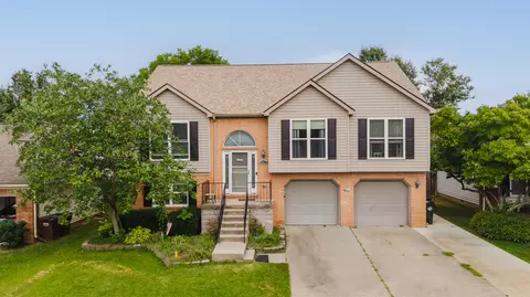 817 Palomino Ln, Lexington, KY 40503