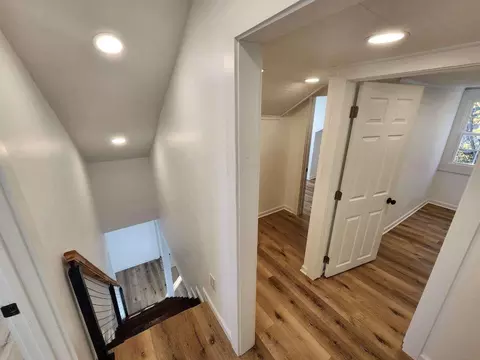 Entry Way - 114 Spruce St, Murray, KY 42071 photo 7 of 7