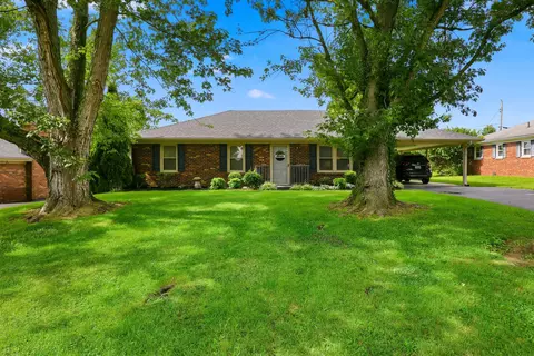 1007 Coleman Ct, Harrodsburg, KY 40330