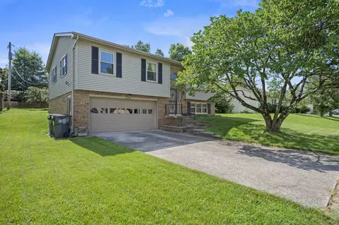 3765 Kittiwake Dr, Lexington, KY 40517