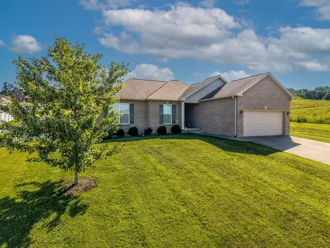 Exterior - 37 Grayson Dr, Morehead, KY 40351 photo 3 of 3