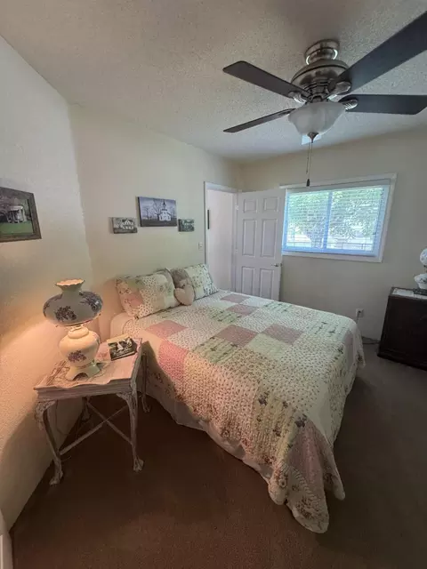 Bedroom - 358 E Main St, Lynch, KY 40855 photo 3 of 3