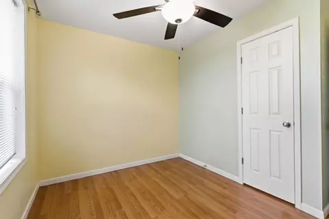 Bedroom - 1716 Liberty Rd, Eubank, KY 42567 photo 12 of 15