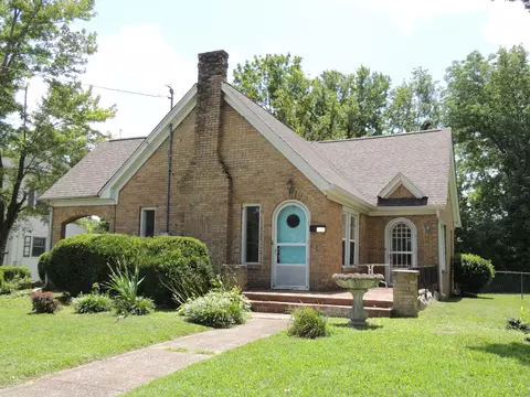 308 E College St, Mayfield, KY 42066